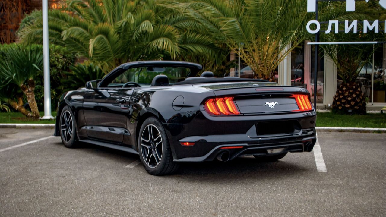 Фото Ford Mustang - 2
