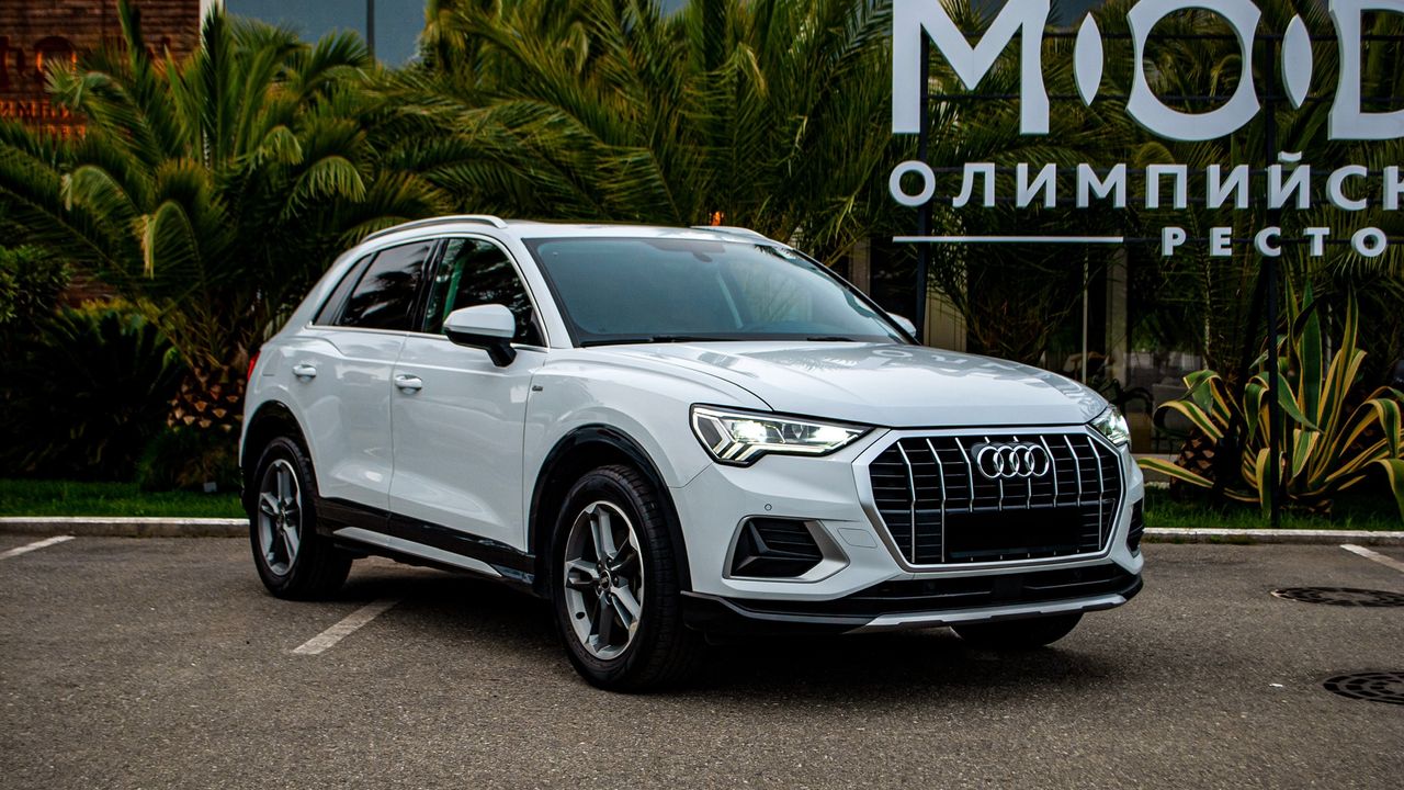 Фото Audi Q3 - 2