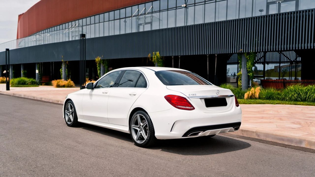 Фото Mercedes Benz C180 - 5