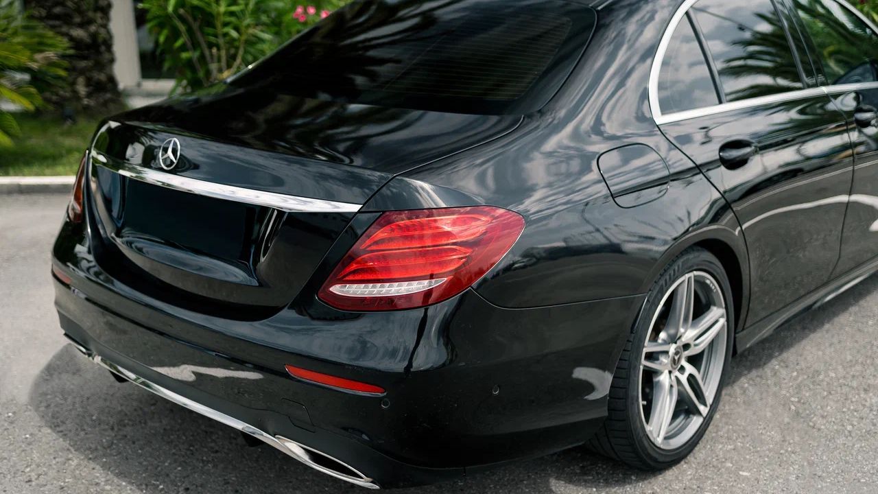 Фото Mercedes Benz E 200 - 6