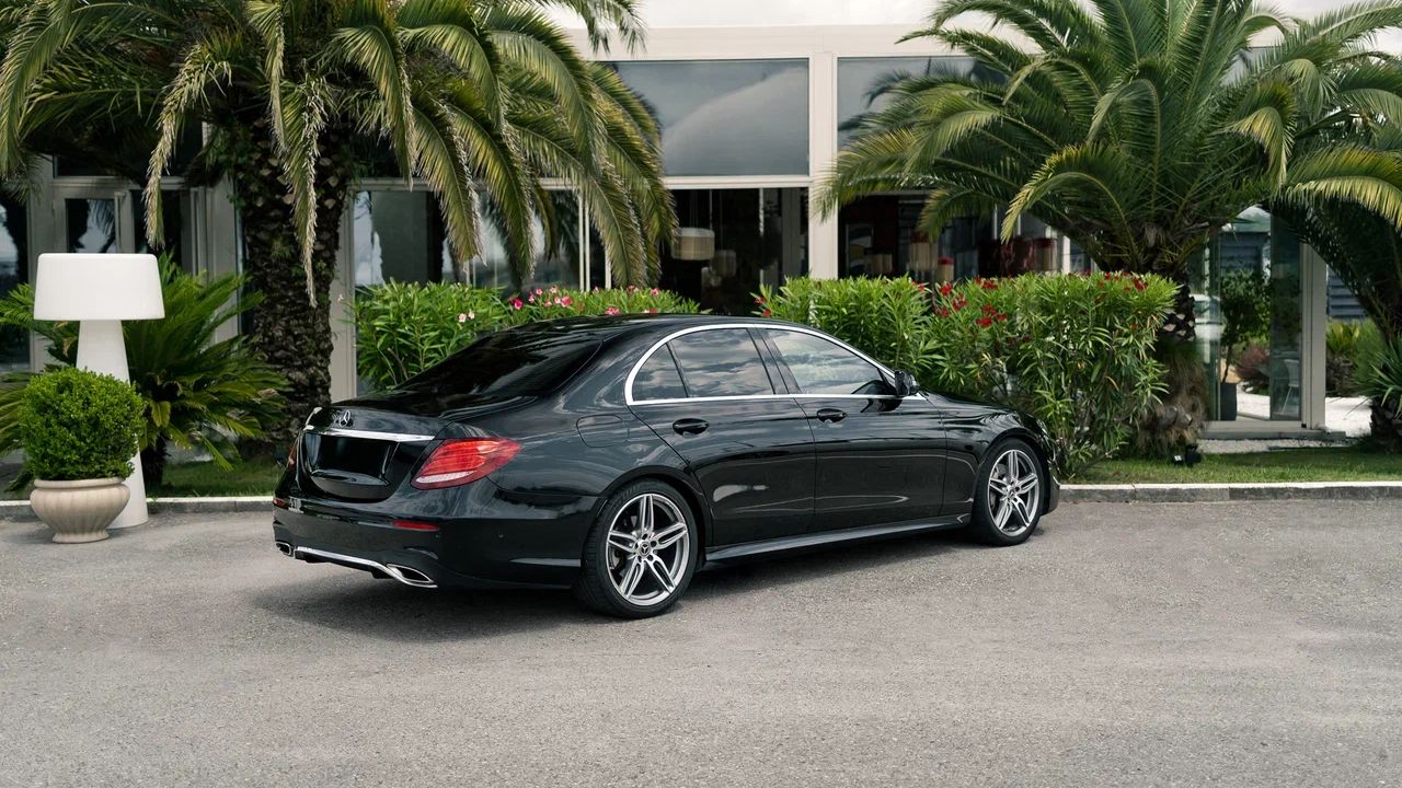 Фото Mercedes Benz E 200 - 7