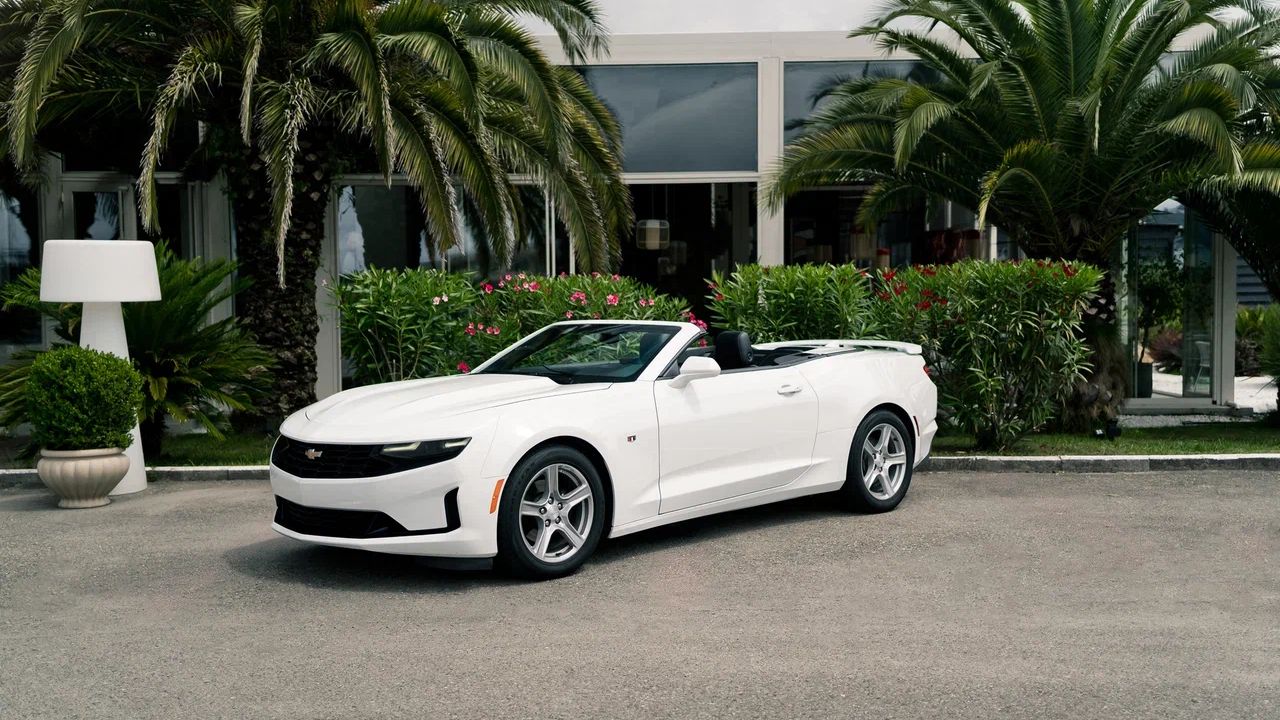 Фото Chevrolet Camaro - 1