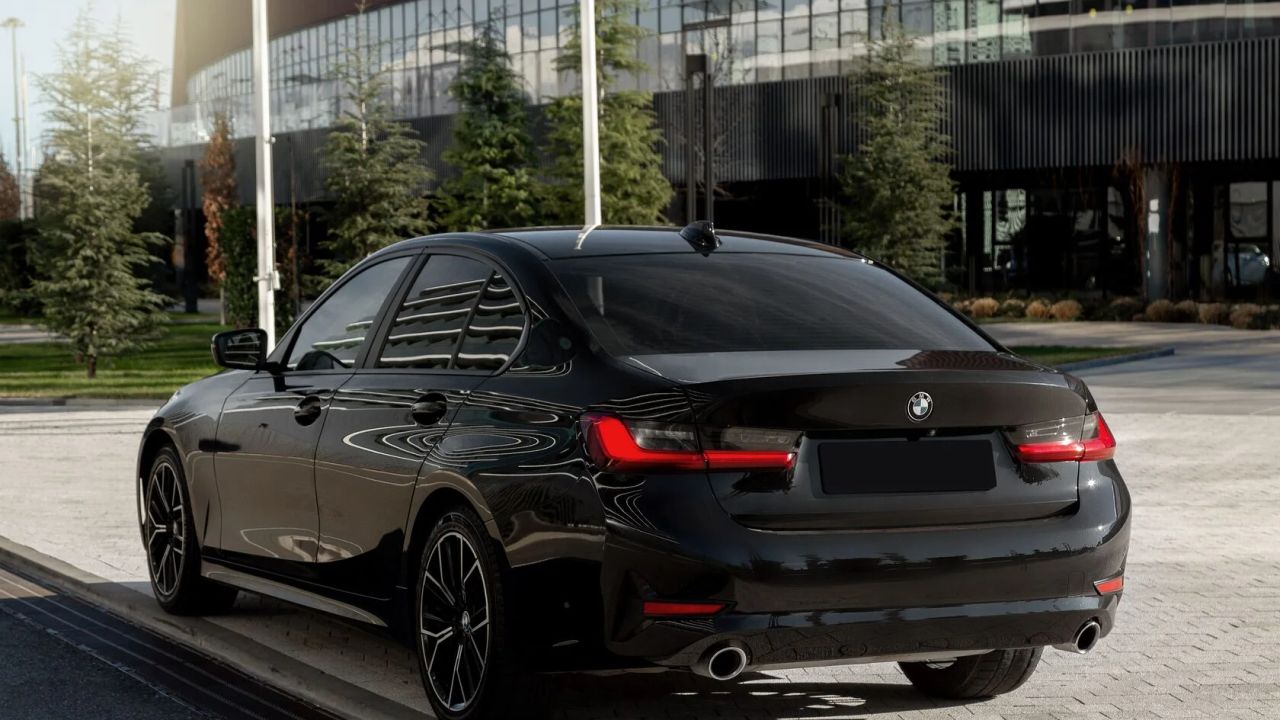 Фото BMW 3 SERIES - 3