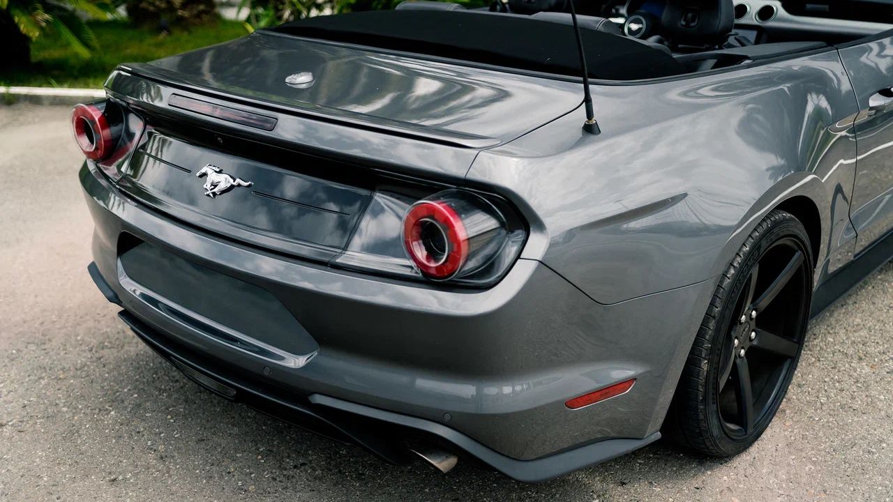 Фото Ford Mustang - 8