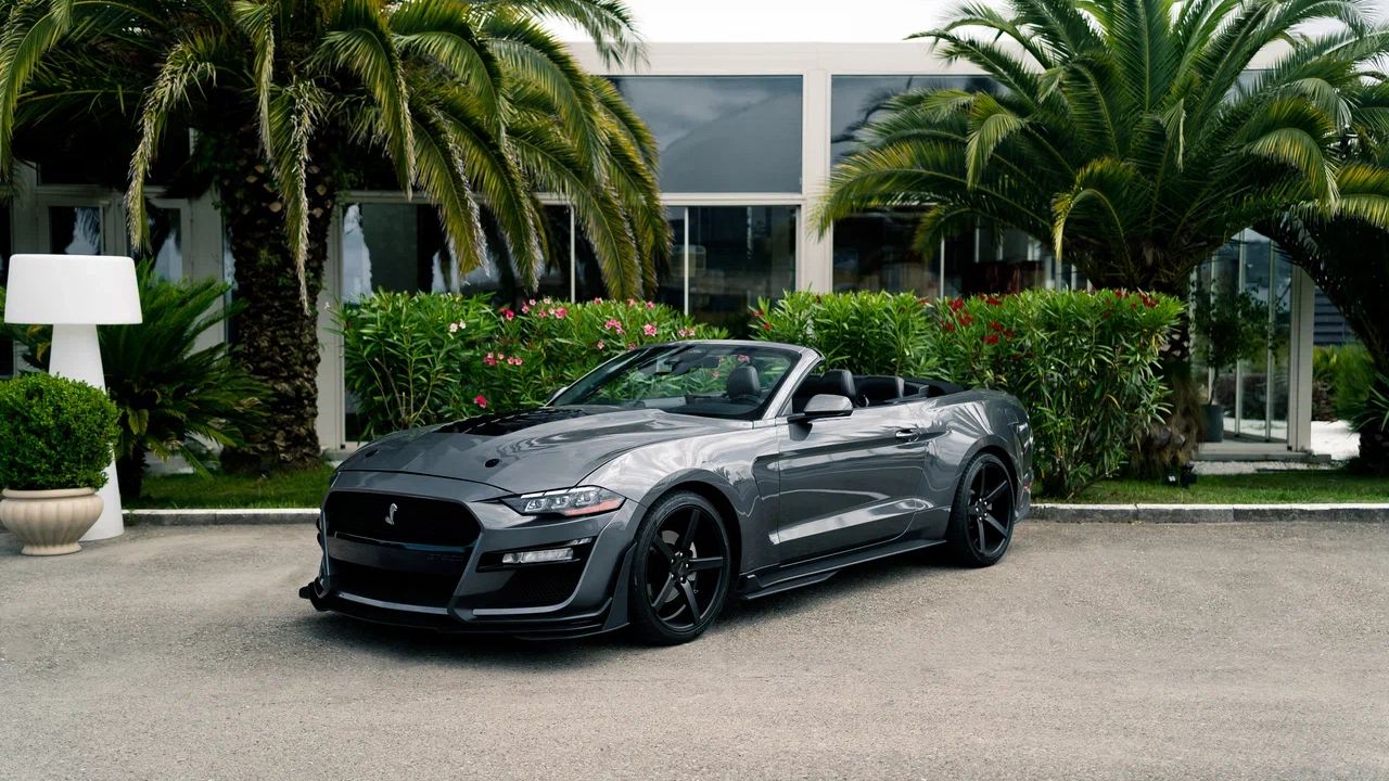Фото Ford Mustang - 1